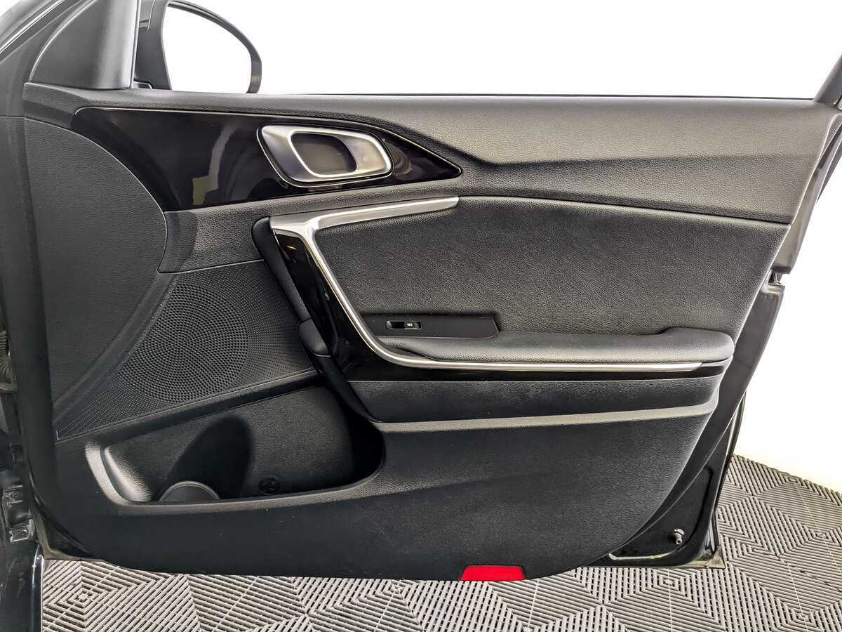 Kia Ceed, 2019 Фото №20