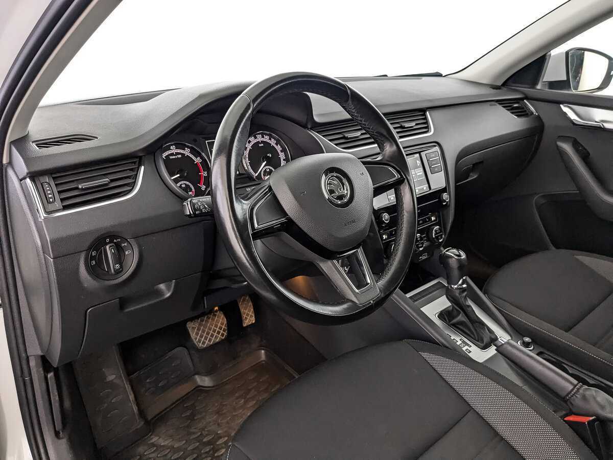 Skoda Octavia, 2020 Фото №11