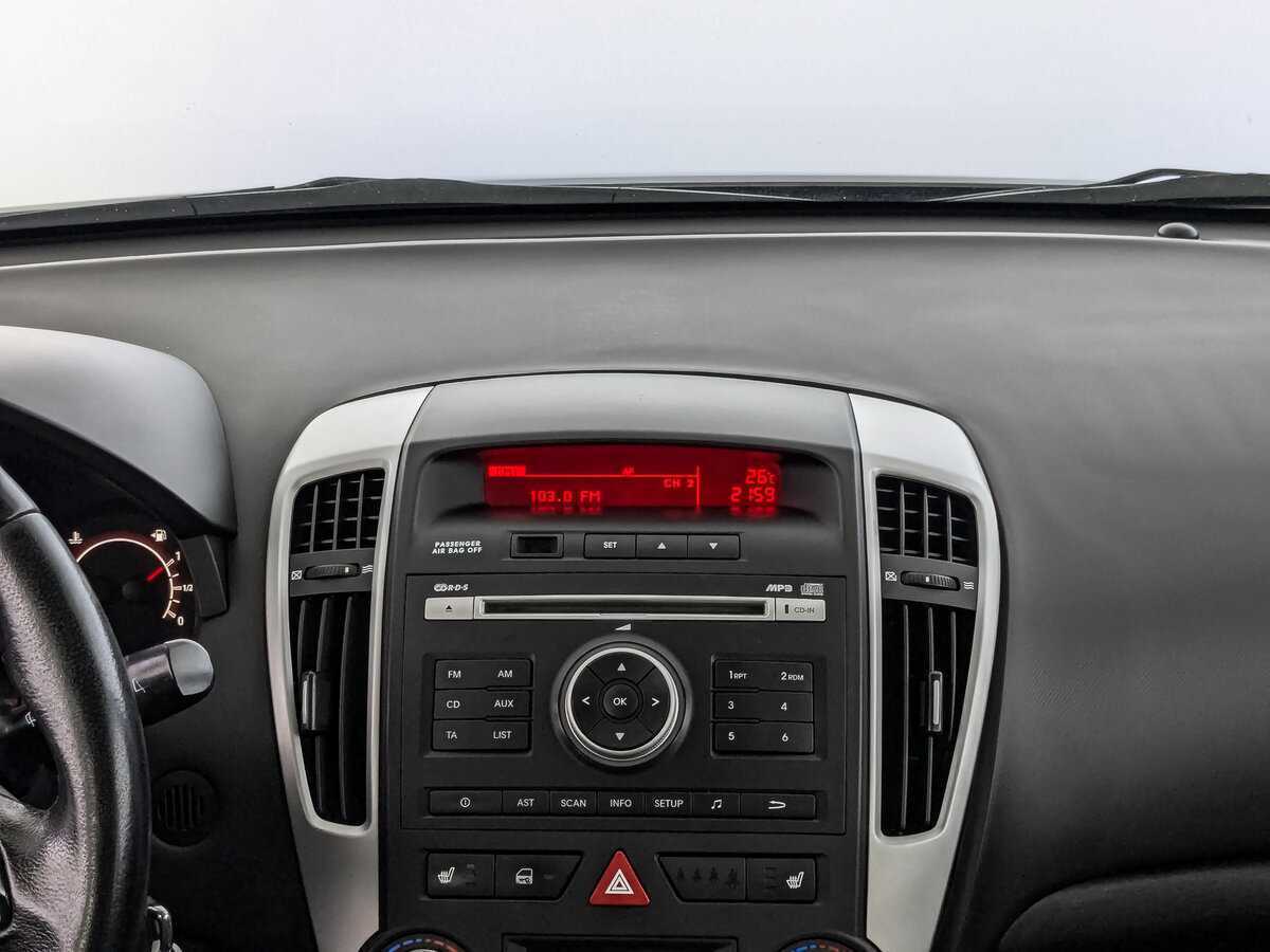 Kia Ceed, 2011 Фото №13