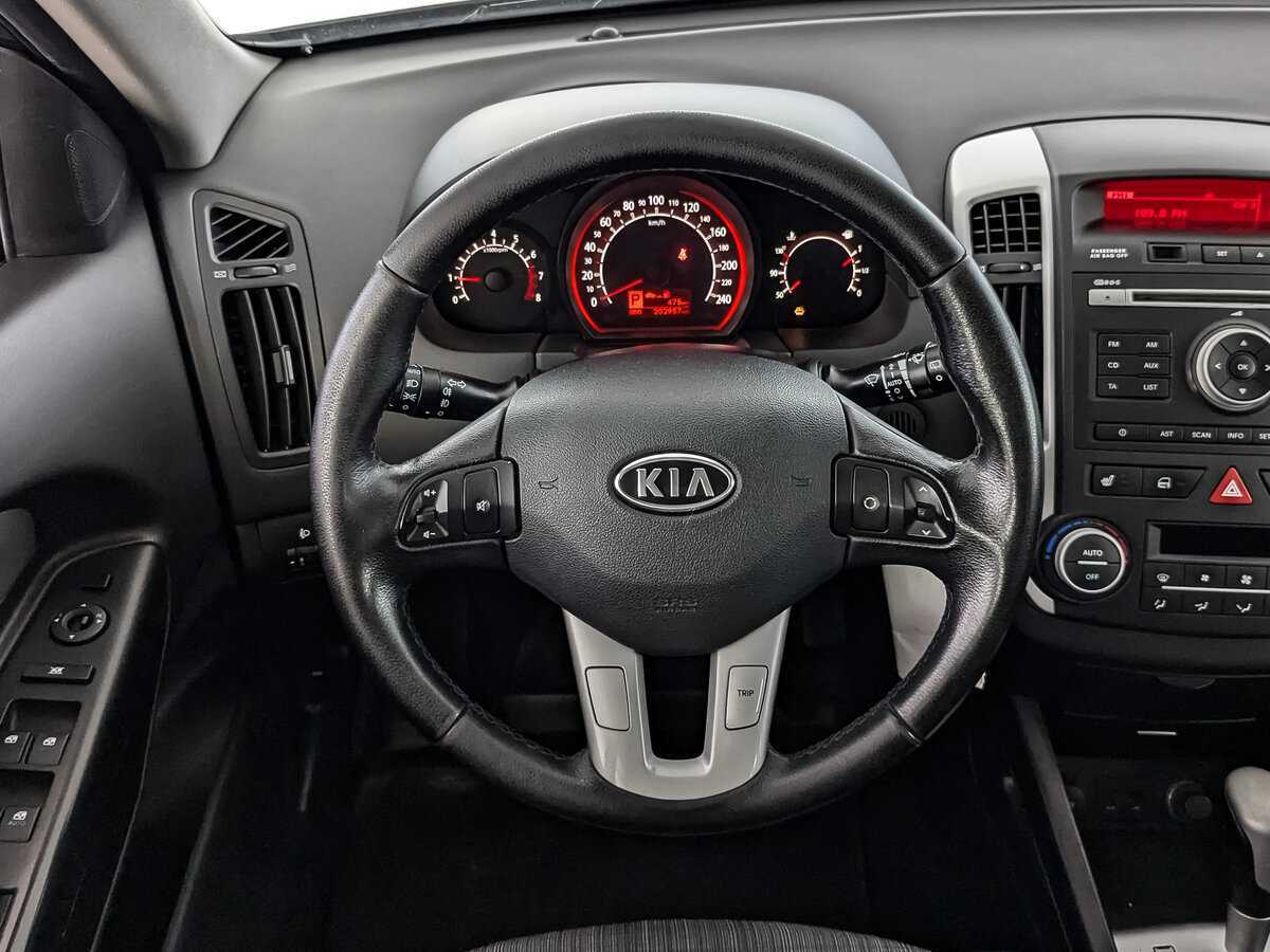 Kia Ceed, 2011 Фото №18