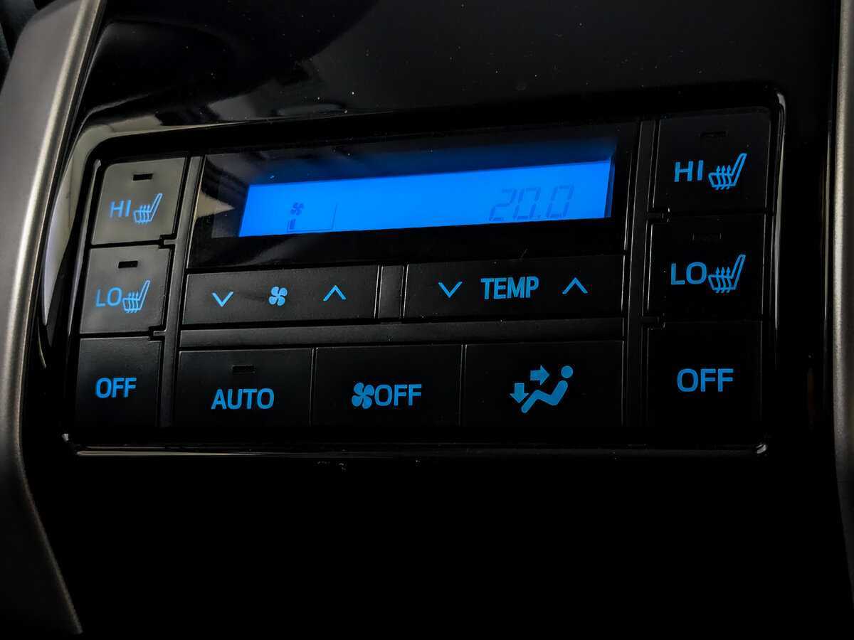 Toyota Land Cruiser Prado, 2021 Фото №25