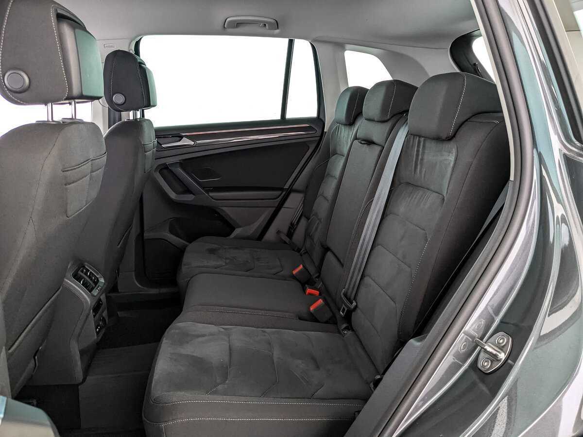 Volkswagen Tiguan, 2021 Фото №14