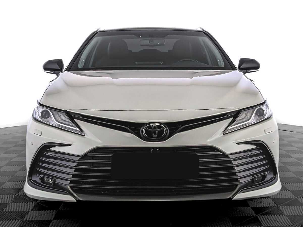 Toyota Camry, 2022 Фото №2