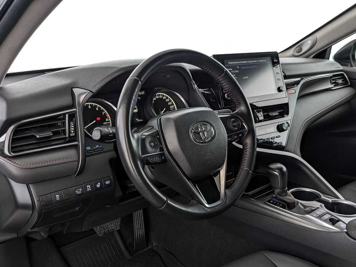 Toyota Camry, 2022 Фото №11