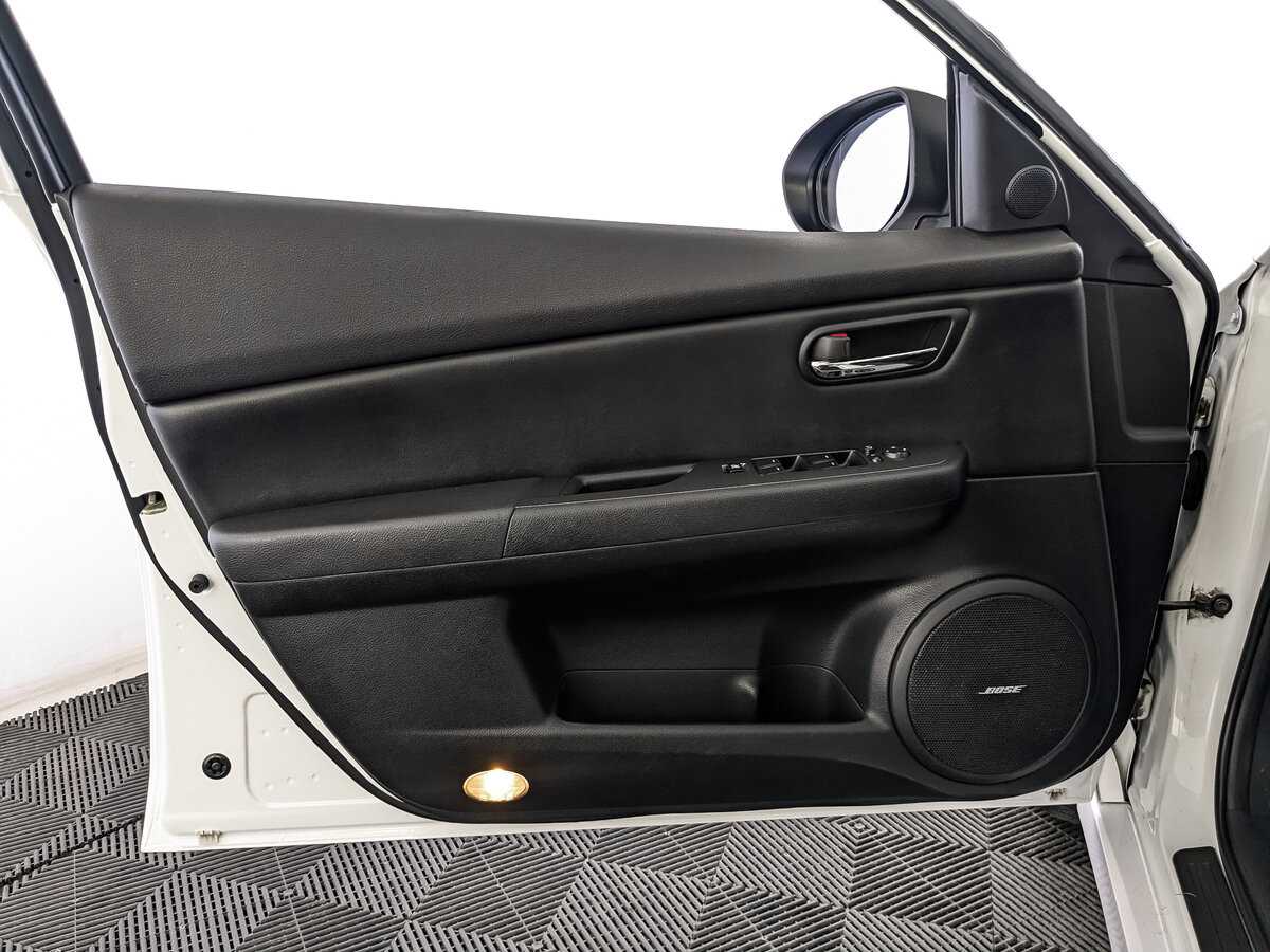 Mazda 6, 2011 Фото №15