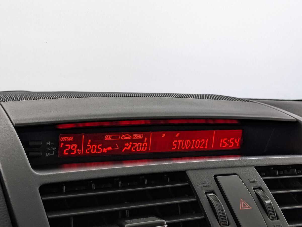 Mazda 6, 2011 Фото №24