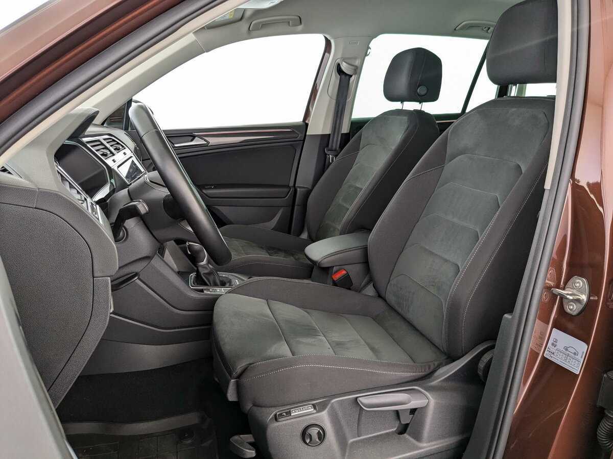 Volkswagen Tiguan, 2021 Фото №14