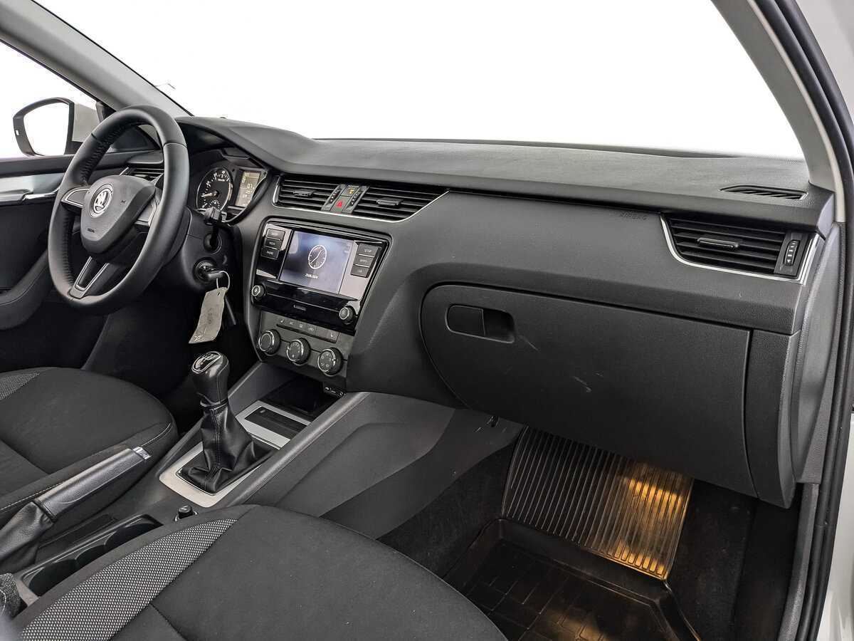 Skoda Octavia, 2017 Фото №9