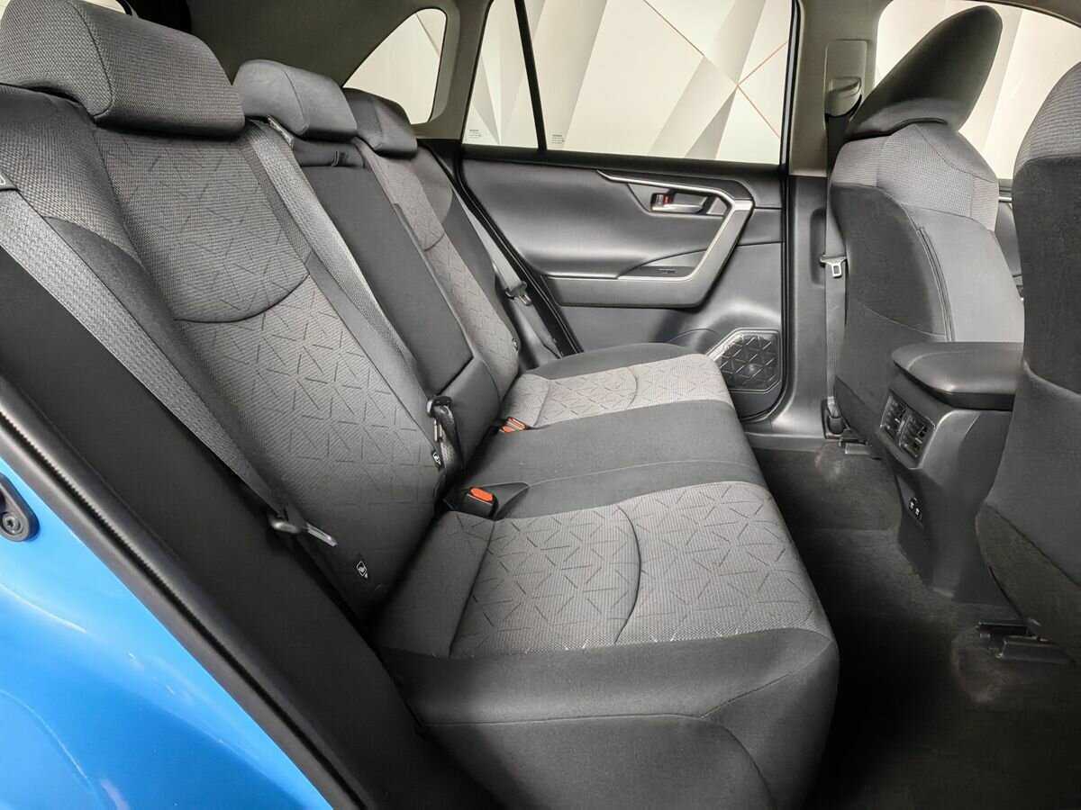 Toyota RAV4, 2021 Фото №12