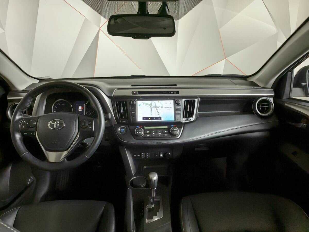 Toyota RAV4, 2018 Фото №10