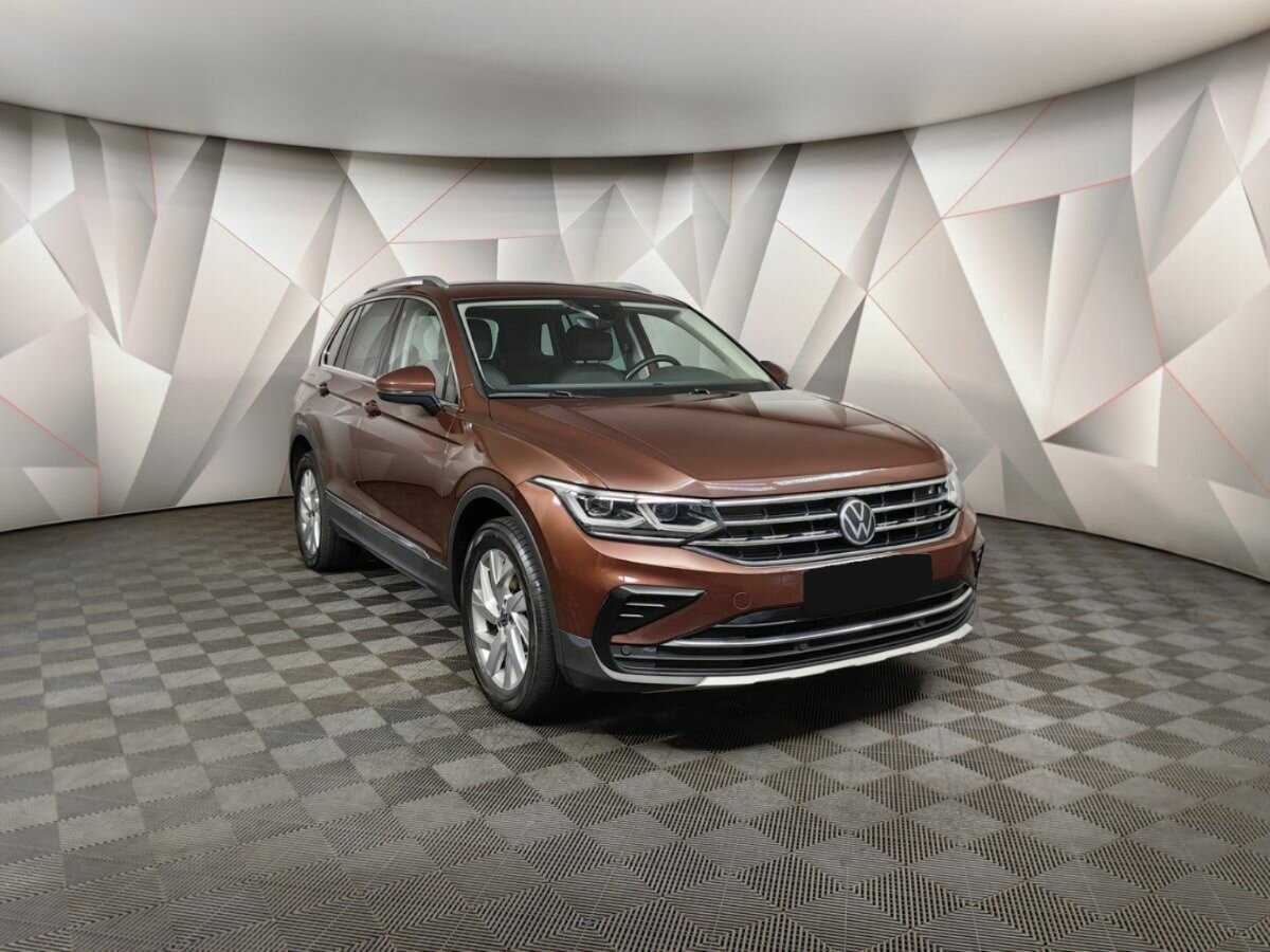 Volkswagen Tiguan, 2021 - 69 929 км. | Фото №3