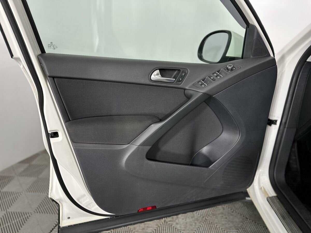 Volkswagen Tiguan, 2011 - 288 000 км. | Фото №8