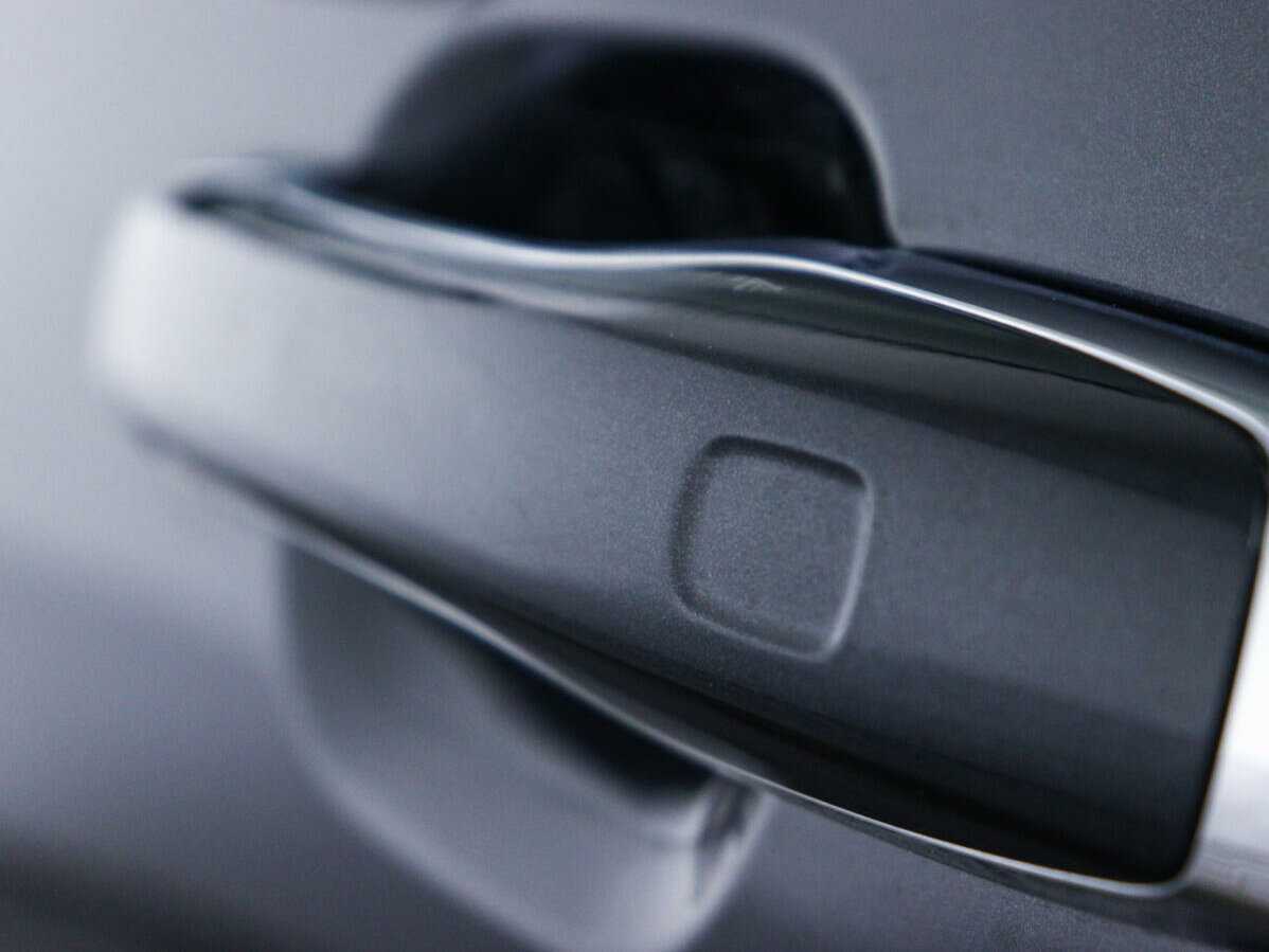 Volvo XC90, 2017 Фото №17