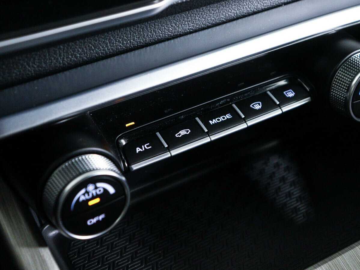 Geely Coolray, 2023 Фото №21