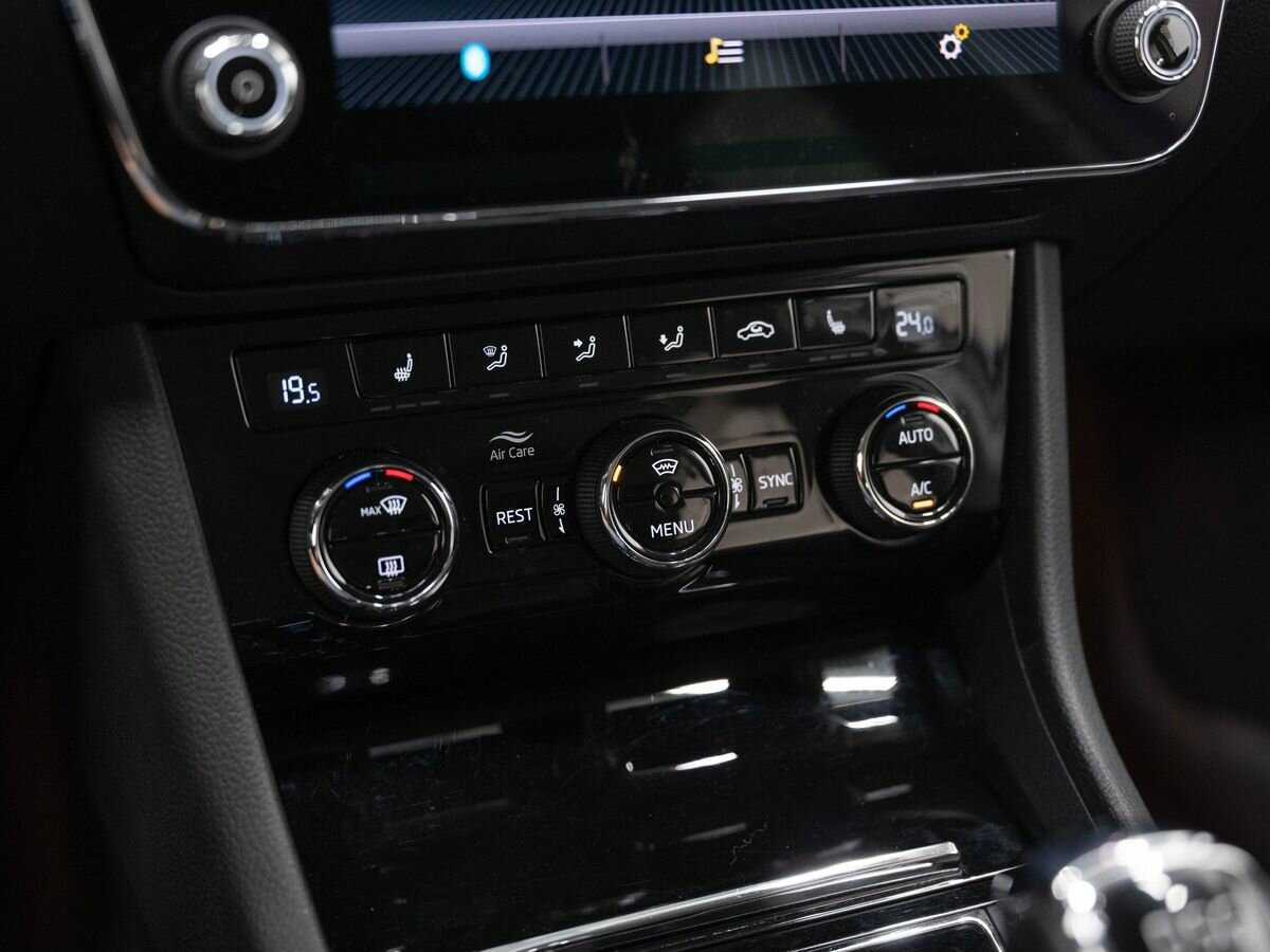 Skoda Superb, 2018 Фото №22