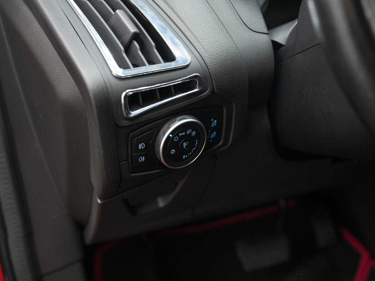 Ford Focus, 2016 Фото №16