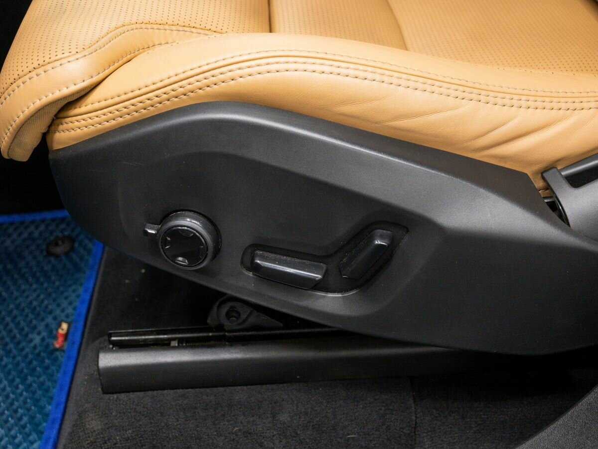 Volvo XC90, 2018 Фото №17