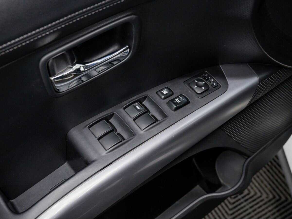 Mitsubishi Outlander, 2011 Фото №14