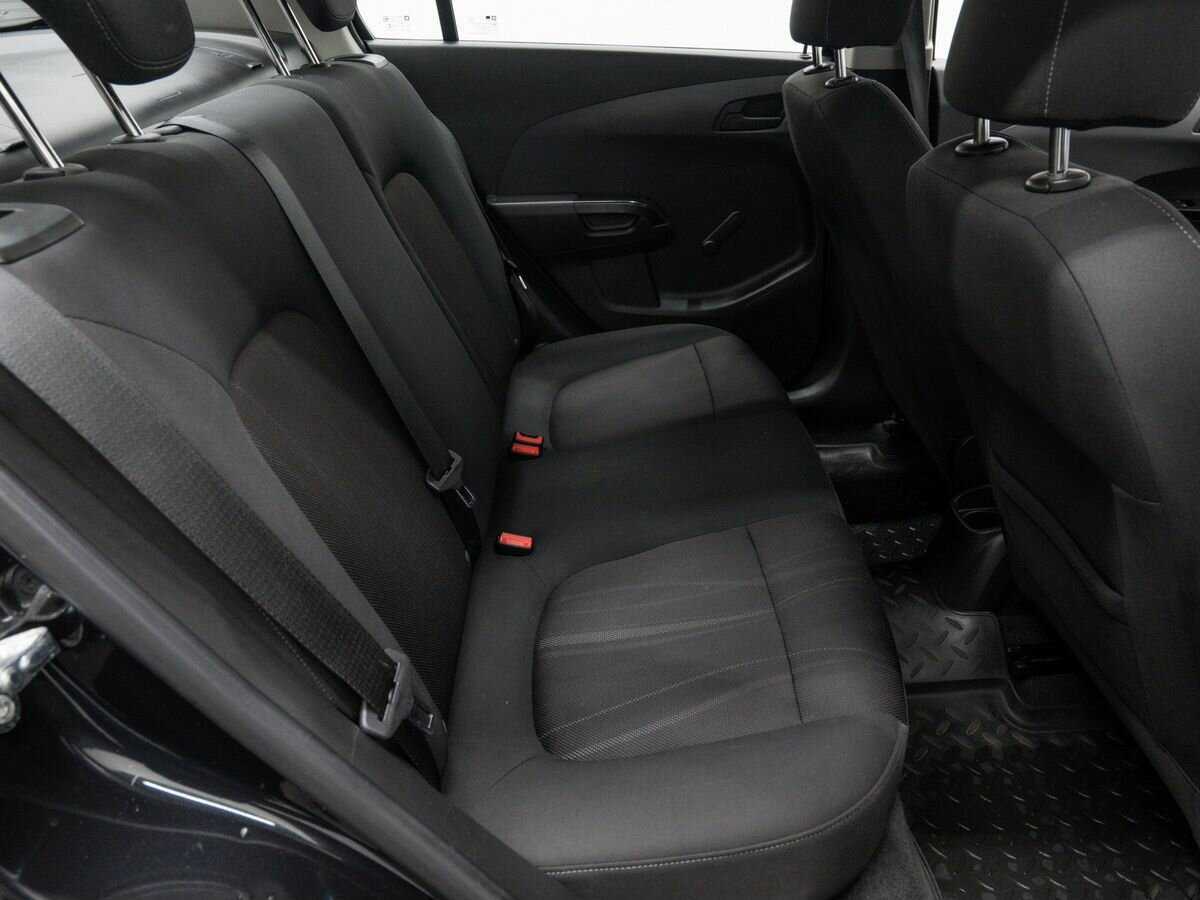 Chevrolet Aveo, 2012 Фото №6