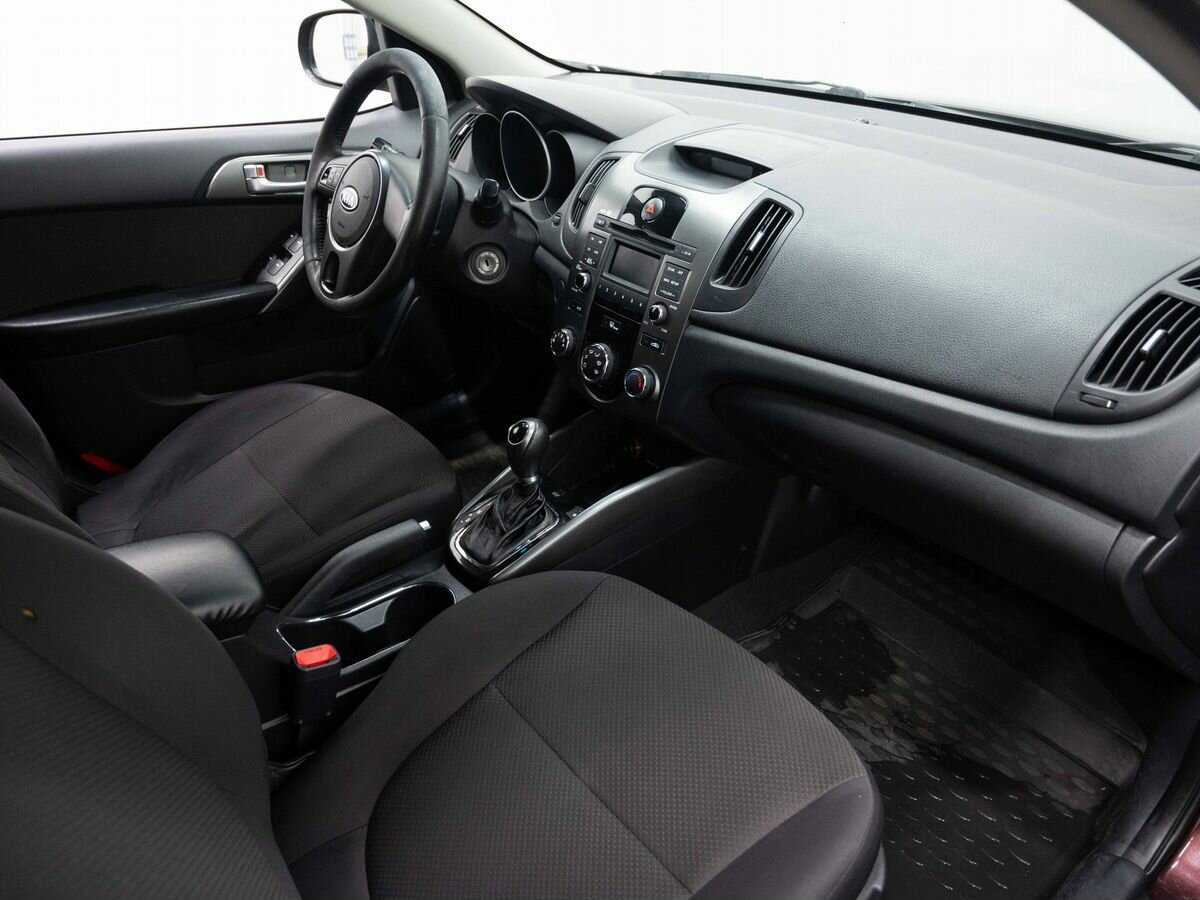 Kia Cerato 6-speed, 2011 Фото №9