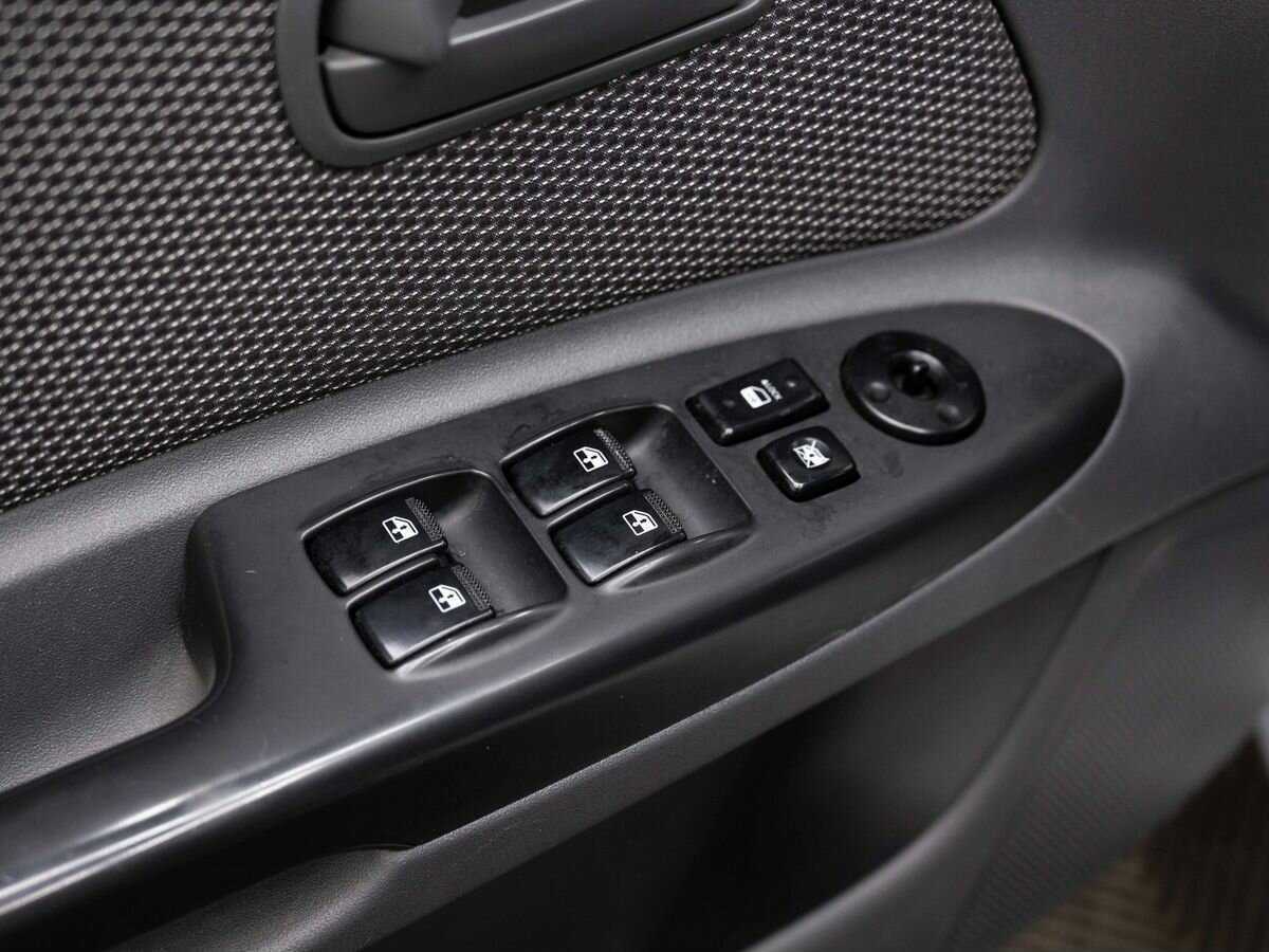 Kia Rio, 2011 Фото №16