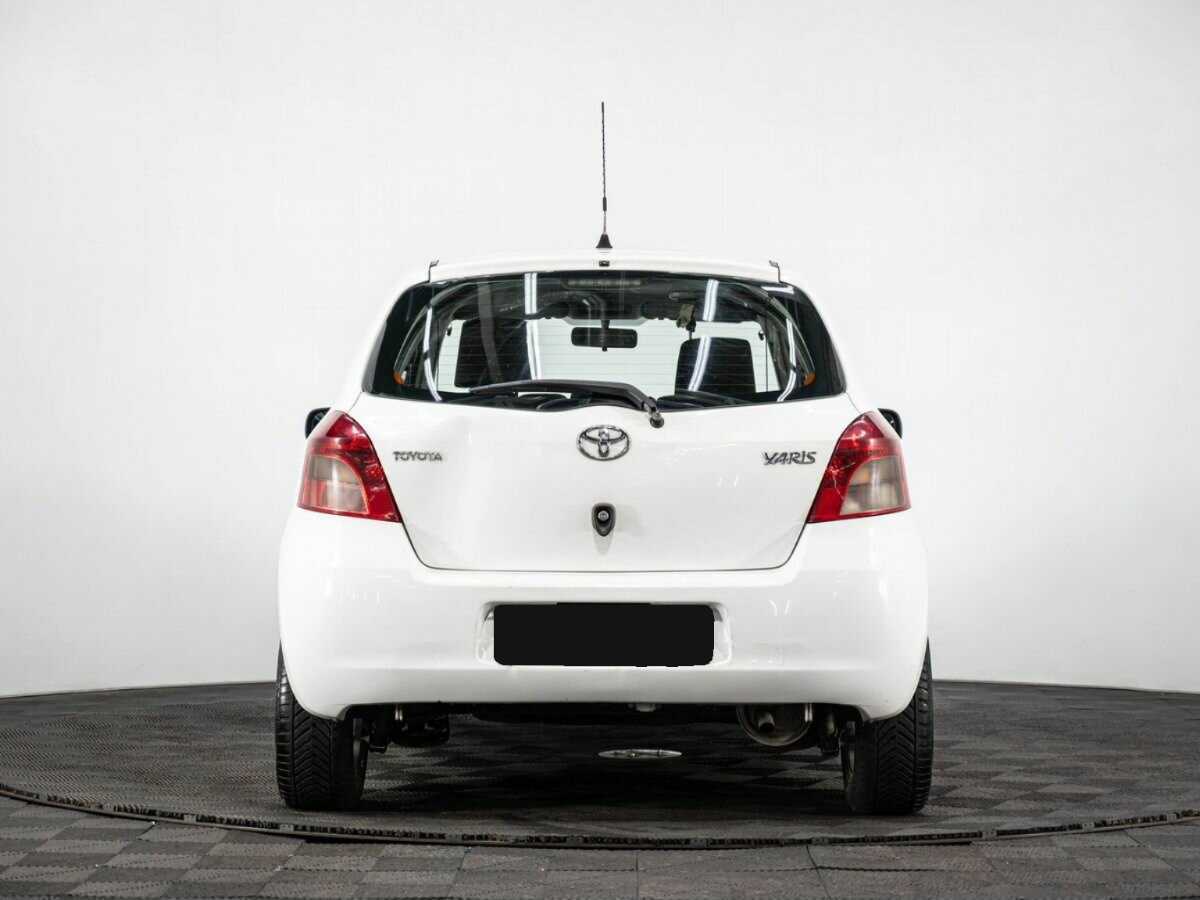 Toyota Yaris, 2008 - 200 000 км. | Фото №5