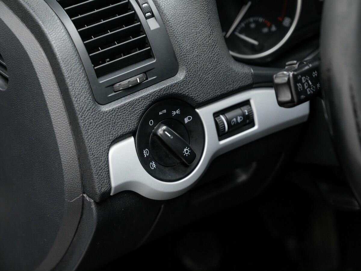 Skoda Octavia, 2011 Фото №15