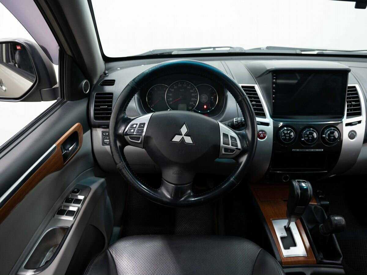 Mitsubishi Pajero Sport, 2008 Фото №13