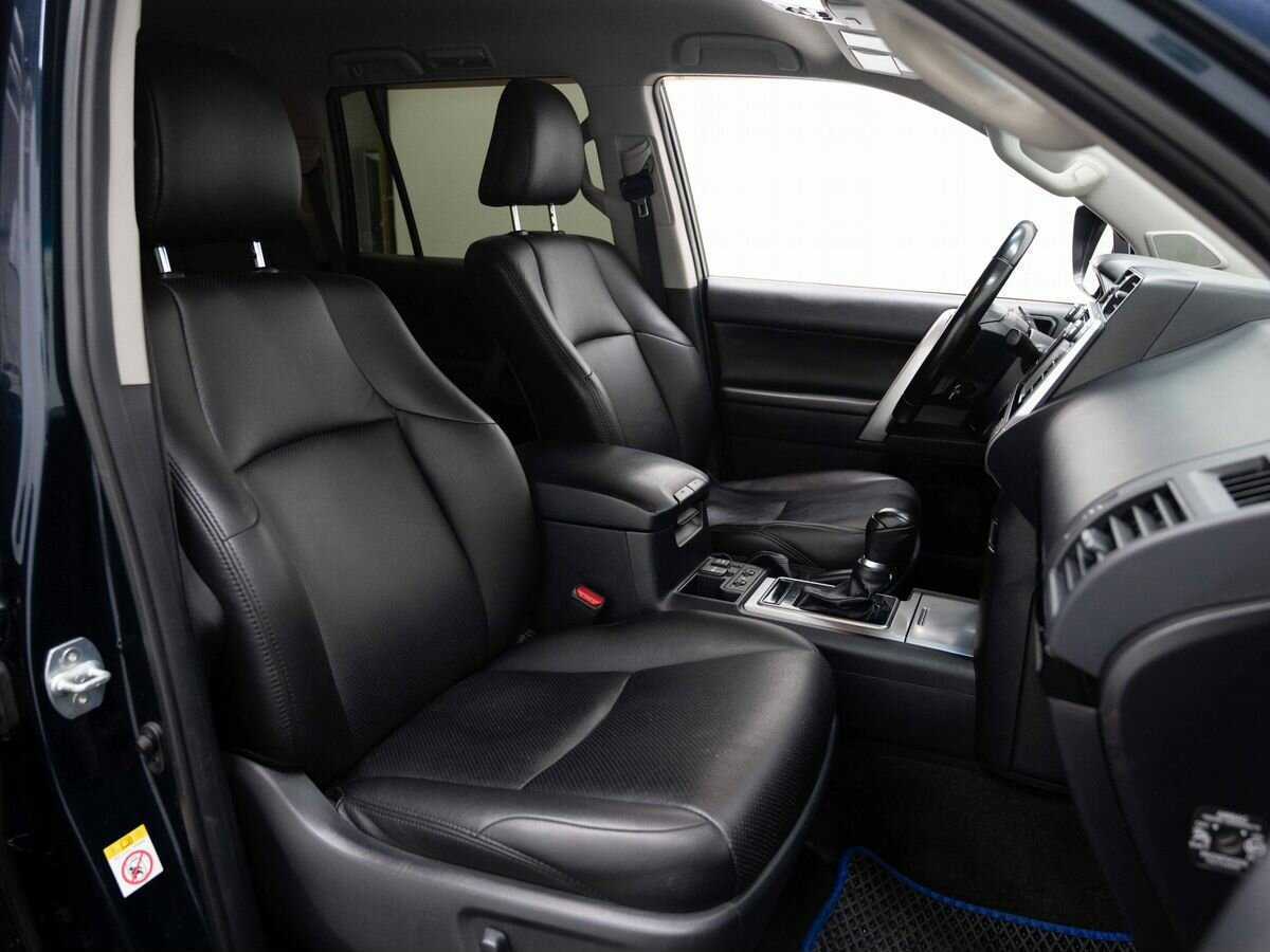 Toyota Land Cruiser Prado, 2018 Фото №11