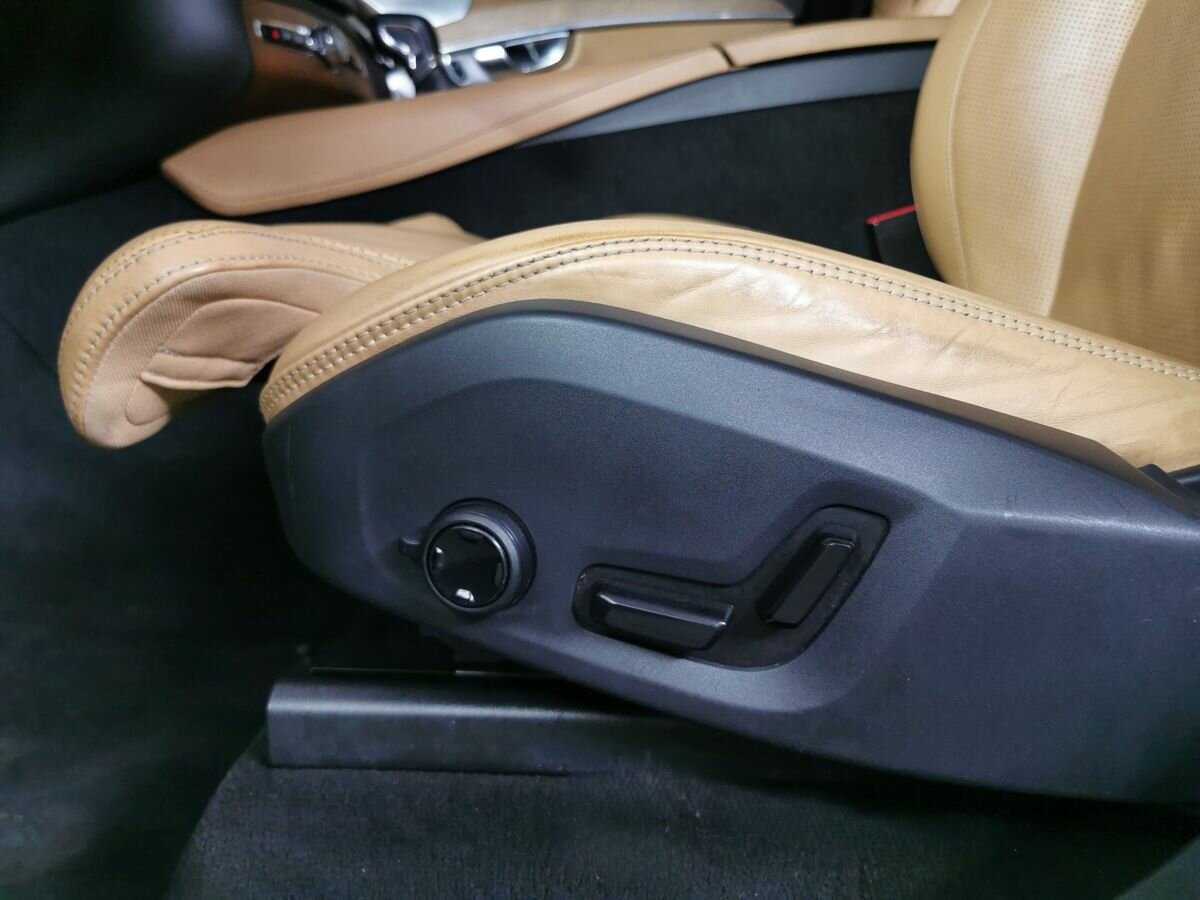 Volvo XC90, 2015 Фото №18