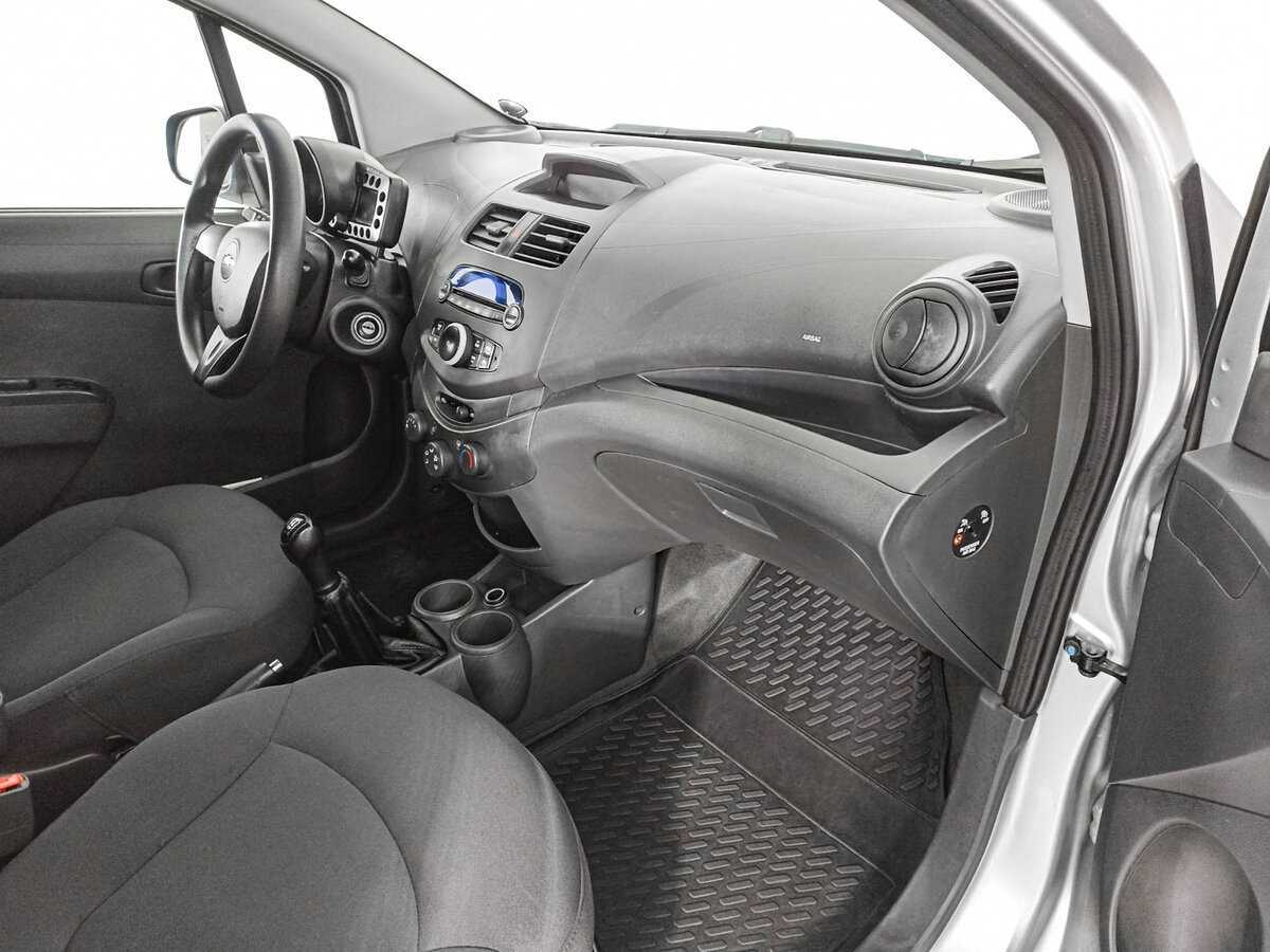 Chevrolet Spark, 2011 Фото №9