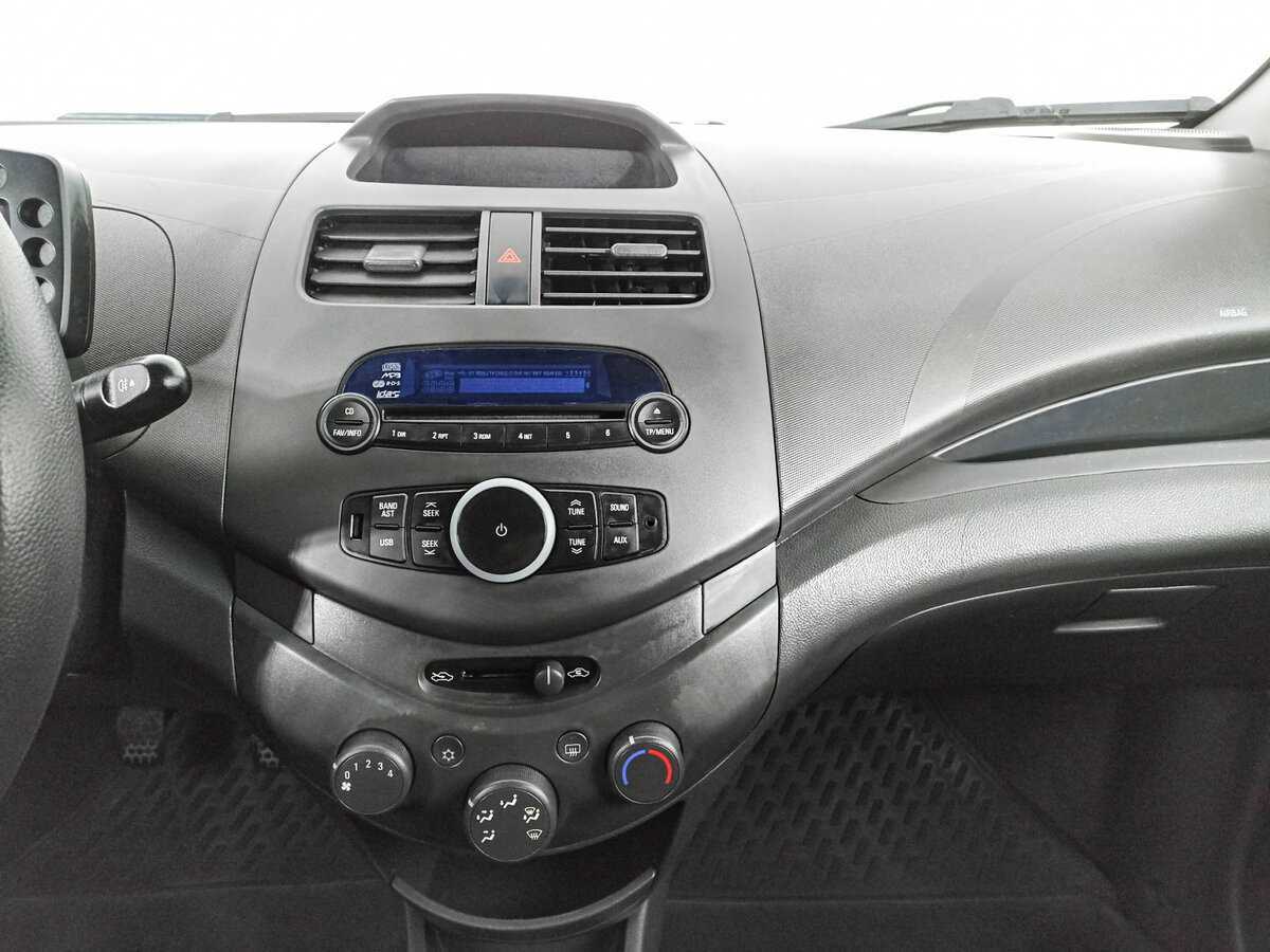 Chevrolet Spark, 2011 Фото №13