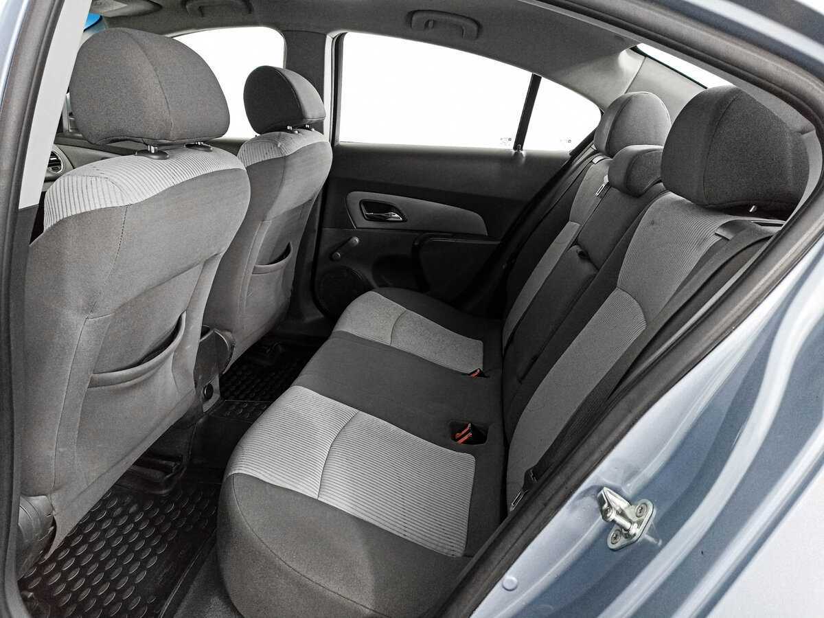 Chevrolet Cruze, 2010 Фото №10