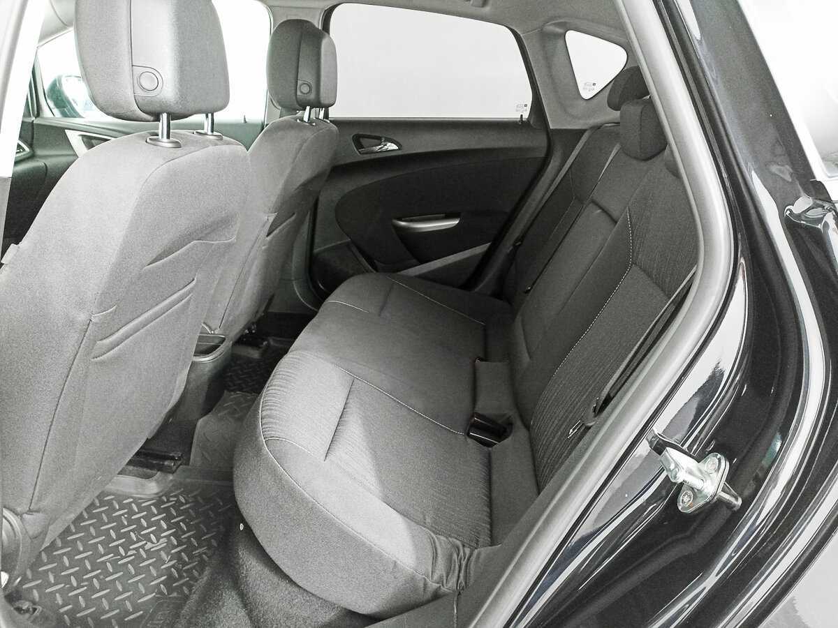 Opel Astra, 2011 Фото №10