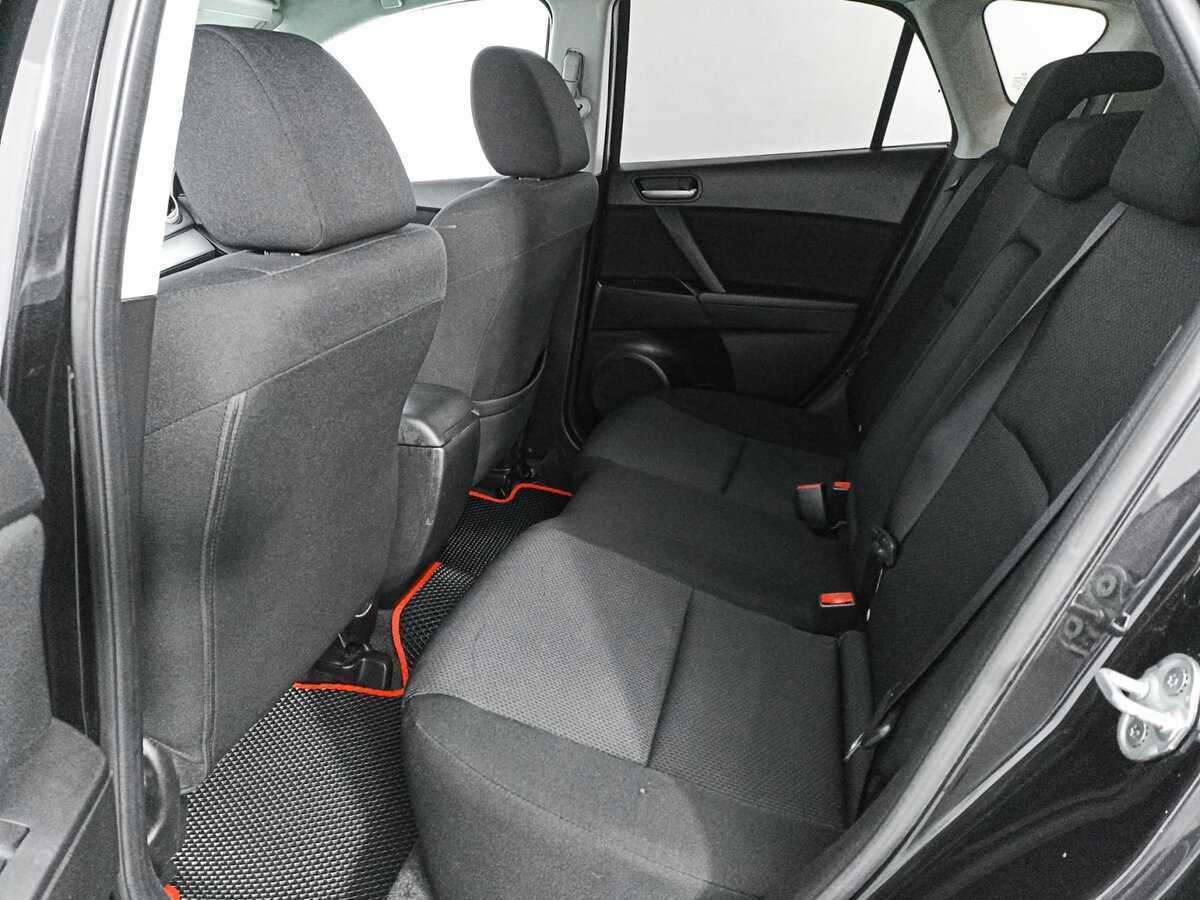 Mazda 3, 2010 Фото №10