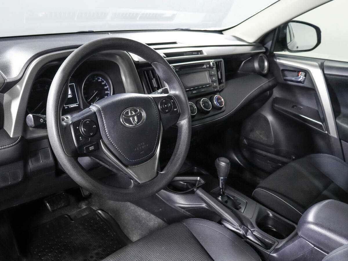 Toyota RAV4, 2016 Фото №14