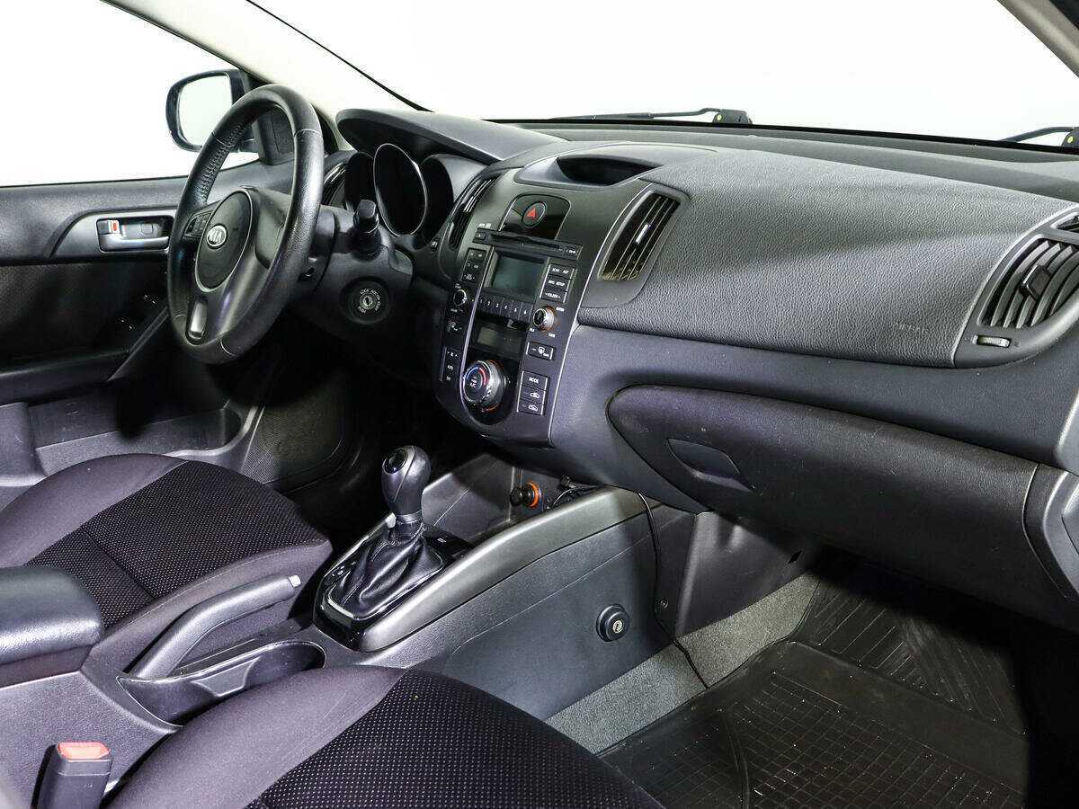 Kia Cerato 6-speed, 2011 Фото №9