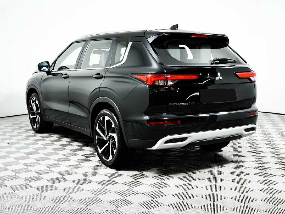 Mitsubishi Outlander, 2022 - 3 750 км. | Фото №7