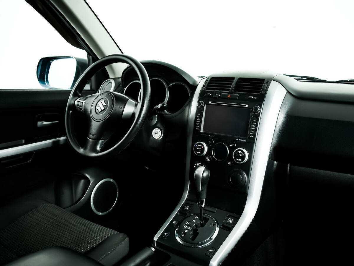 Suzuki Grand Vitara, 2011 Фото №9