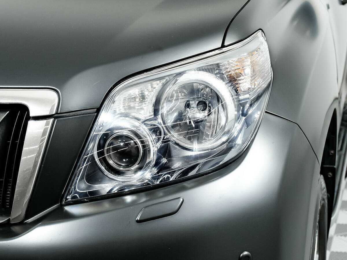 Toyota Land Cruiser Prado, 2010 Фото №12