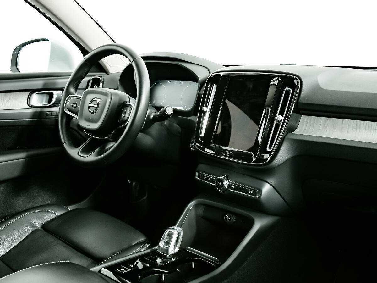 Volvo XC40, 2021 Фото №9