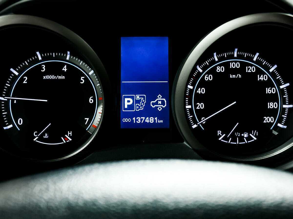 Toyota Land Cruiser Prado, 2011 Фото №10