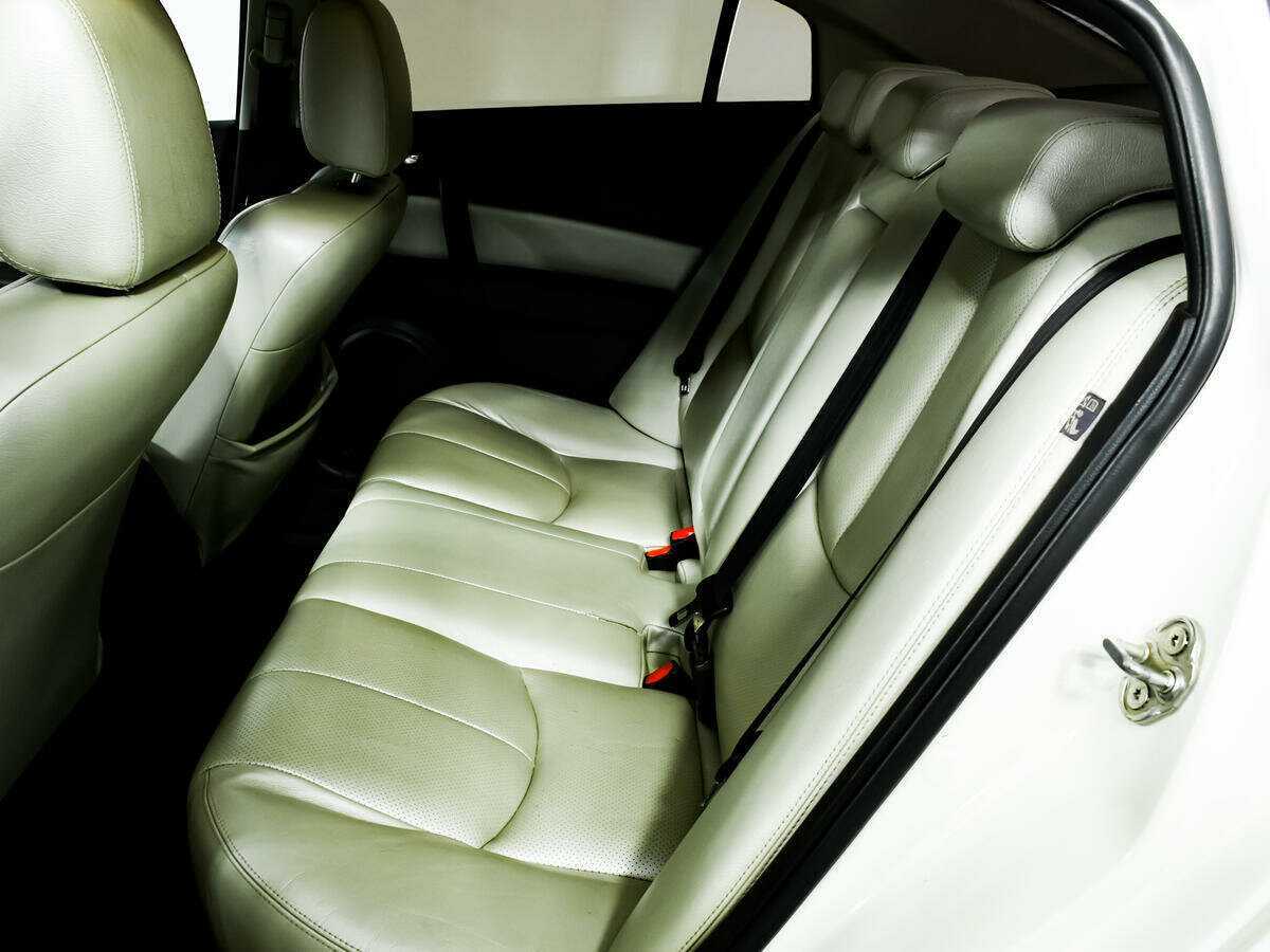 Mazda 6, 2011 Фото №12