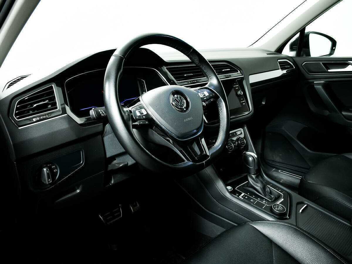 Volkswagen Tiguan, 2019 Фото №13