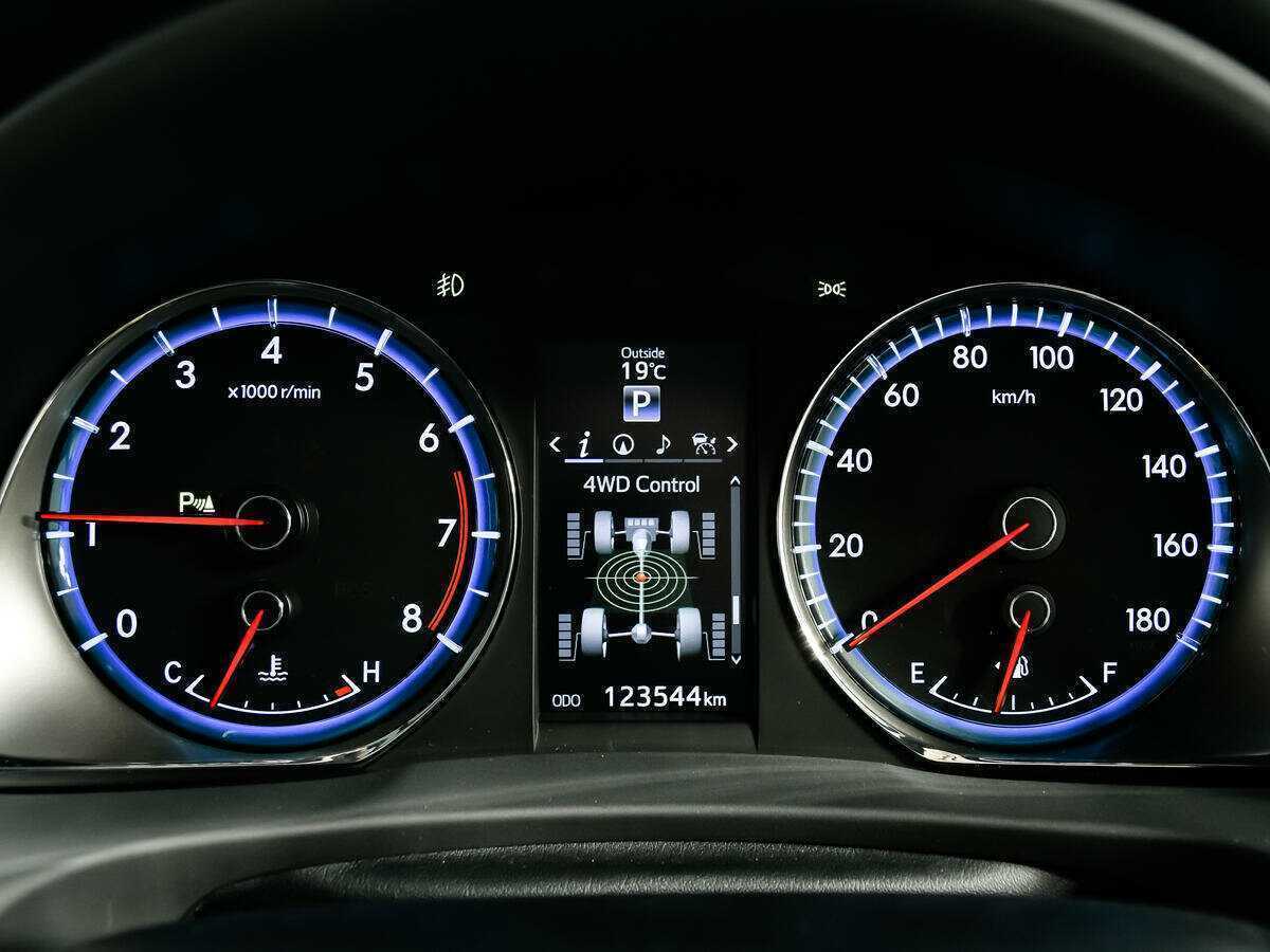 Toyota Harrier, 2016 Фото №10