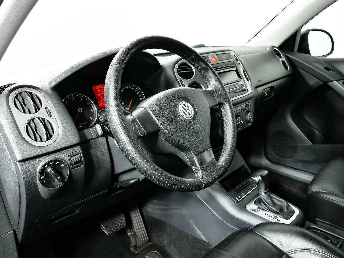Volkswagen Tiguan, 2008 Фото №13