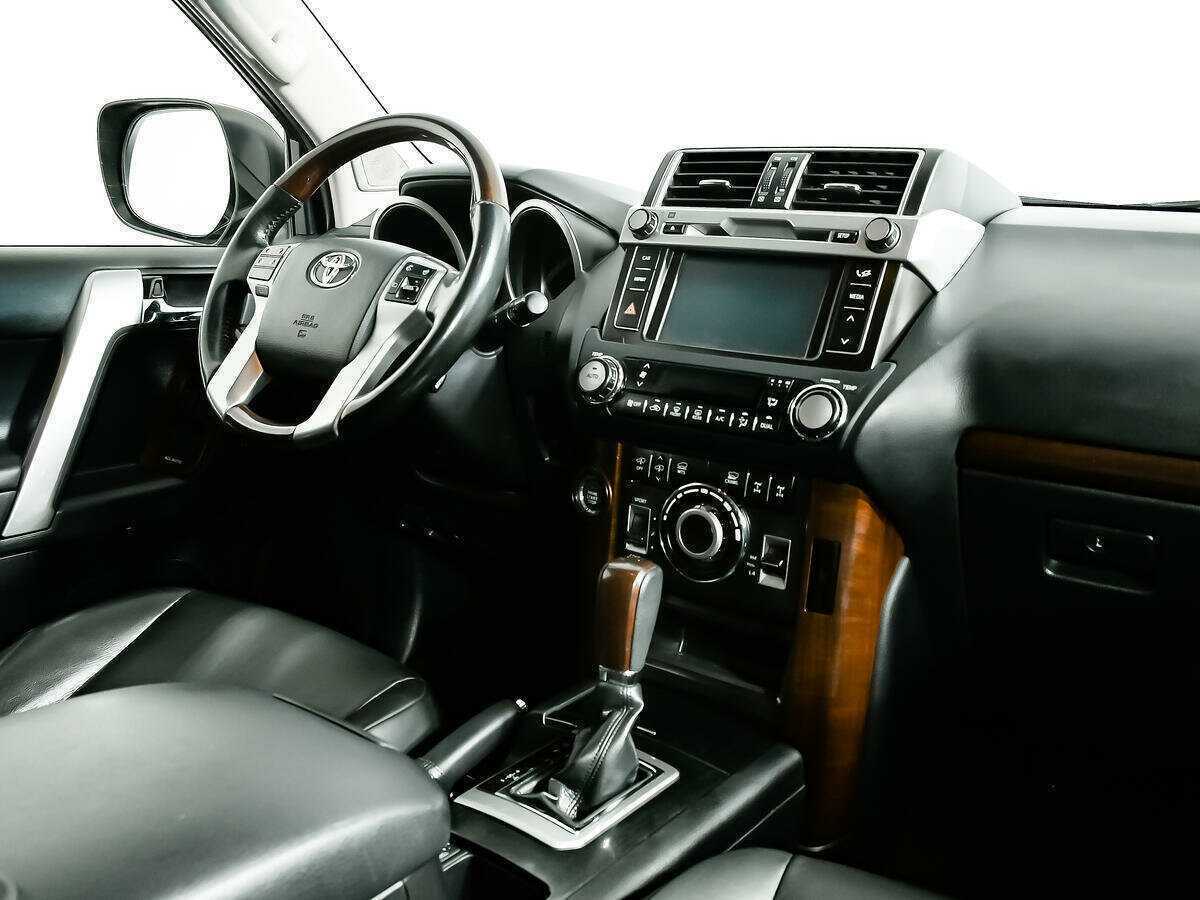 Toyota Land Cruiser Prado, 2015 Фото №9