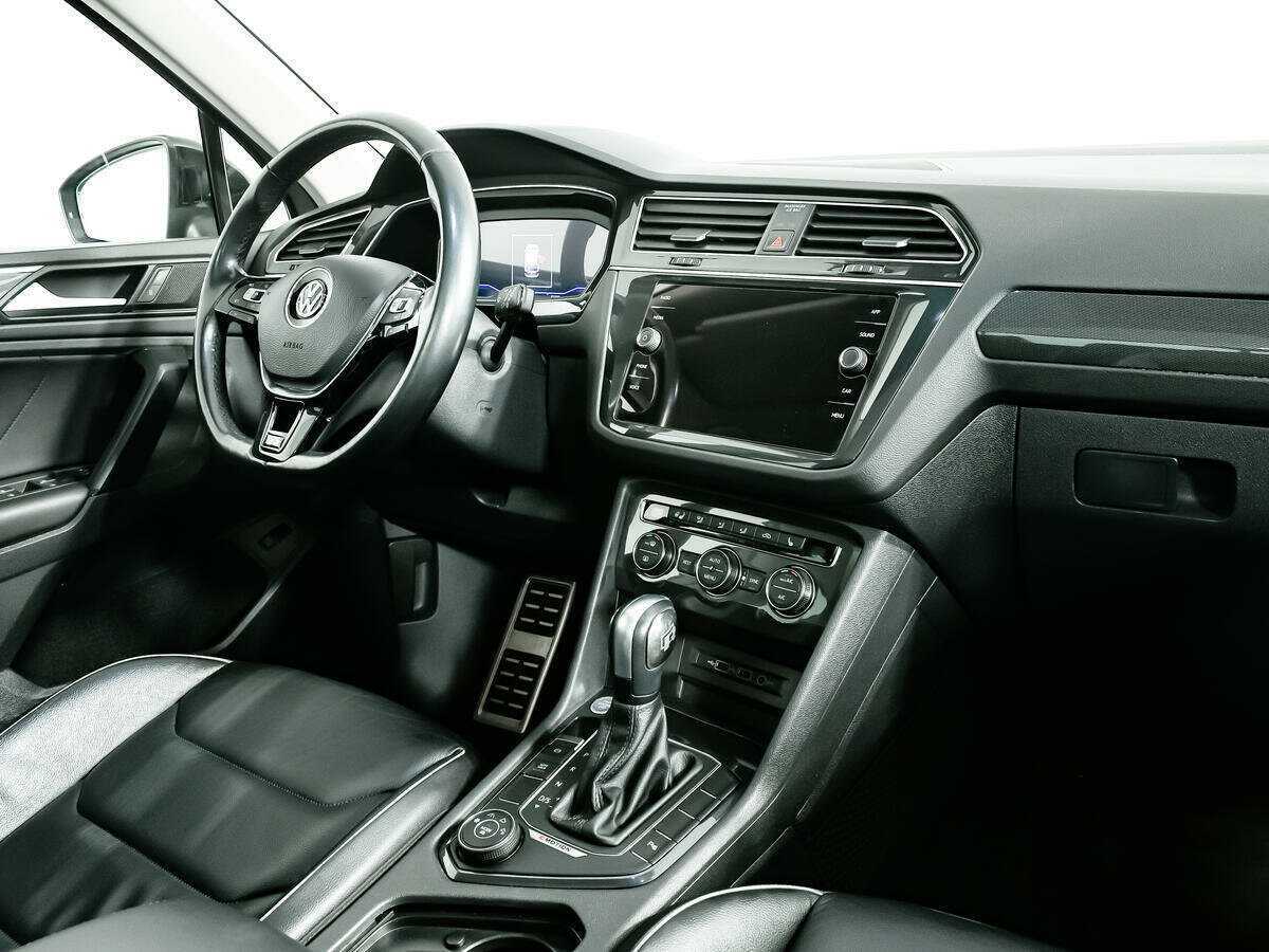 Volkswagen Tiguan, 2019 Фото №9