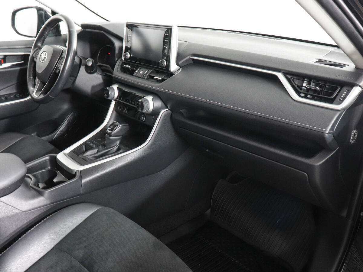 Toyota RAV4, 2022 Фото №10