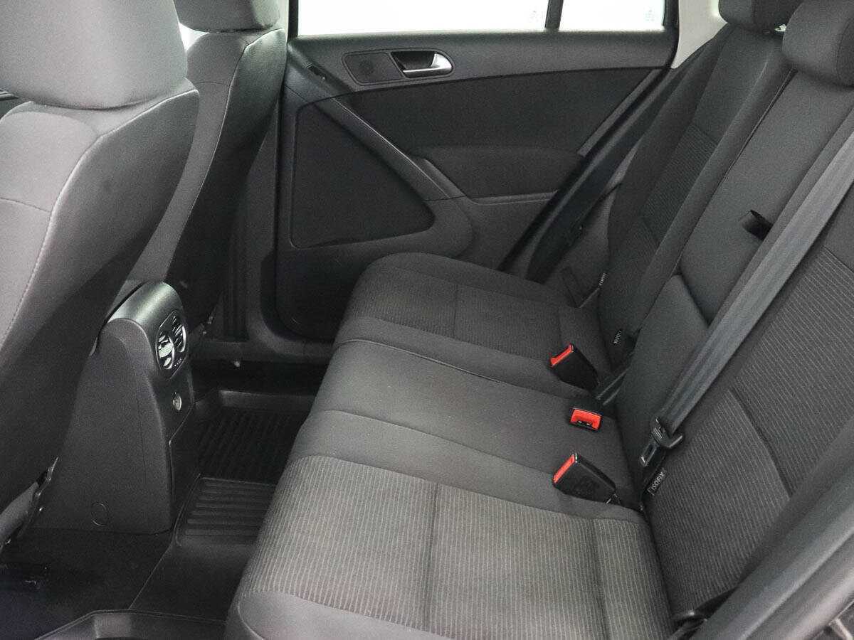 Volkswagen Tiguan, 2011 - 150 134 км. | Фото №8
